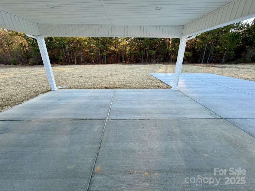 6244 Kershaw Camden Highway, Kershaw, SC 29067.  MLS# CAR4329251, YatesRealty ID 1428. 