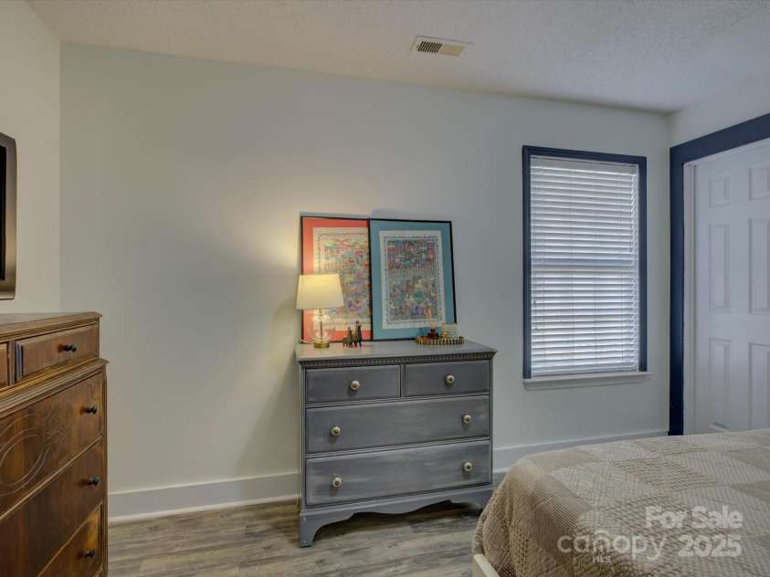 1488 Meadow Glen Lane, Rock Hill, SC 29730.  MLS# CAR4247304, YatesRealty ID 14281. 