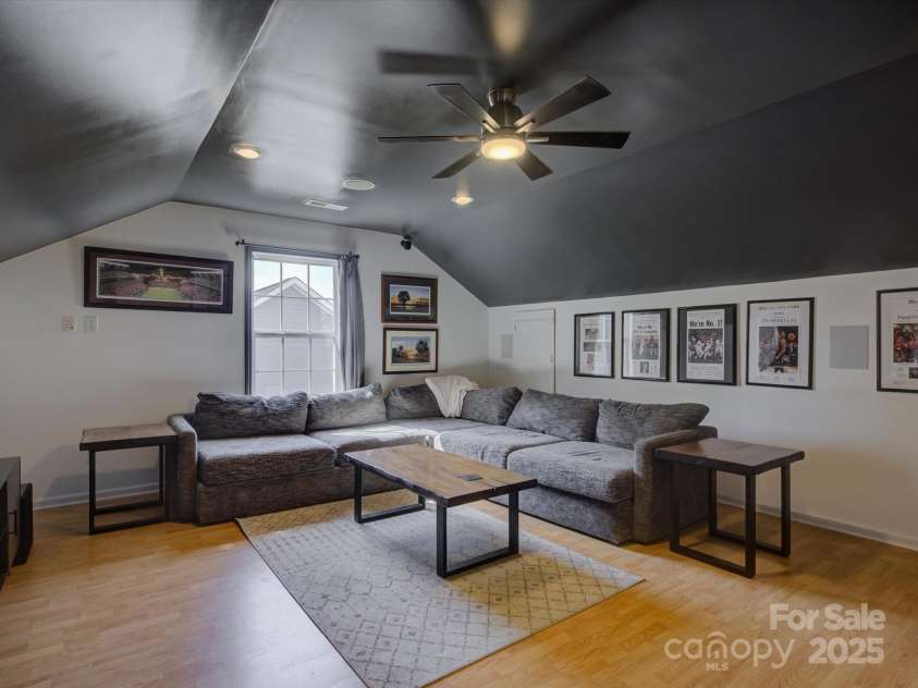 1488 Meadow Glen Lane, Rock Hill, SC 29730.  MLS# CAR4247304, YatesRealty ID 14281. 