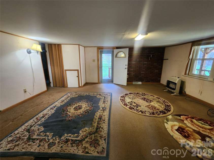 1025 Chandler Cove Road, Marshall, NC 28753.  MLS# CAR4360590, YatesRealty ID 14282. 