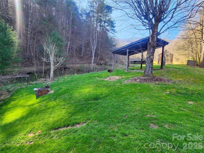 1025 Chandler Cove Road, Marshall, NC 28753.  MLS# CAR4360590, YatesRealty ID 14282. 