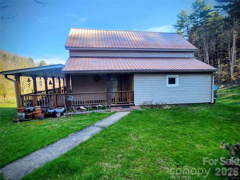 1025 Chandler Cove Road, Marshall, NC 28753.  MLS# CAR4360590, YatesRealty ID 14282. 
