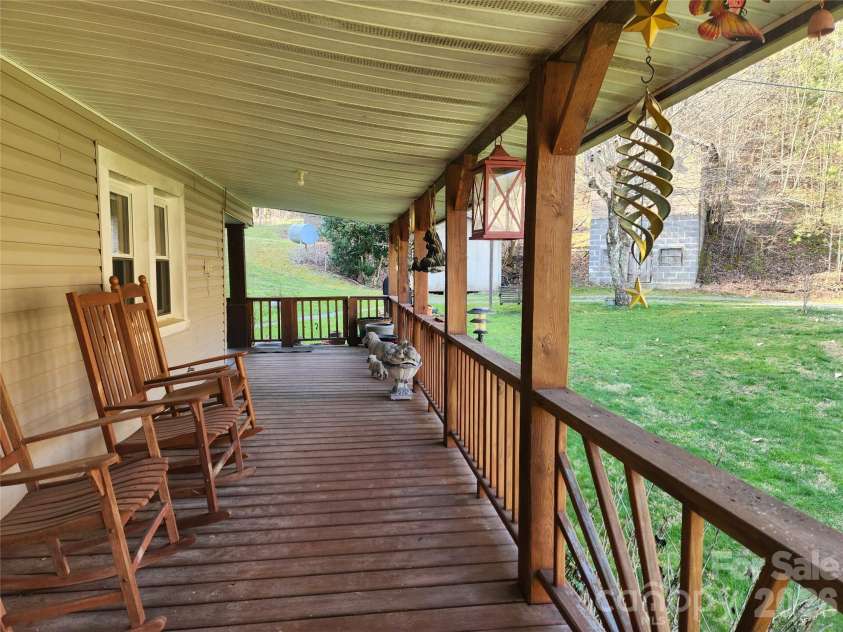 1025 Chandler Cove Road, Marshall, NC 28753.  MLS# CAR4360590, YatesRealty ID 14282. 