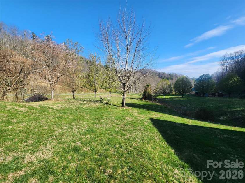 1025 Chandler Cove Road, Marshall, NC 28753.  MLS# CAR4360590, YatesRealty ID 14282. 