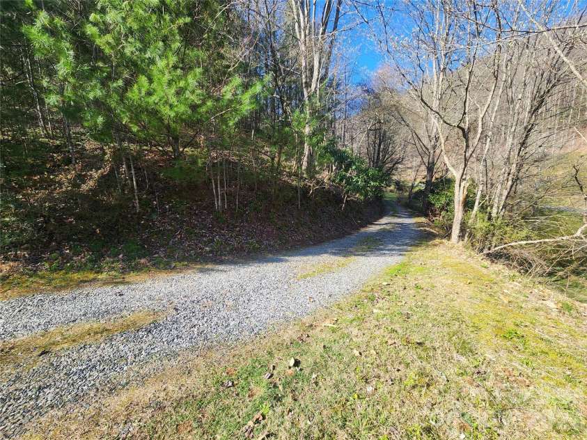 1025 Chandler Cove Road, Marshall, NC 28753.  MLS# CAR4360590, YatesRealty ID 14282. 