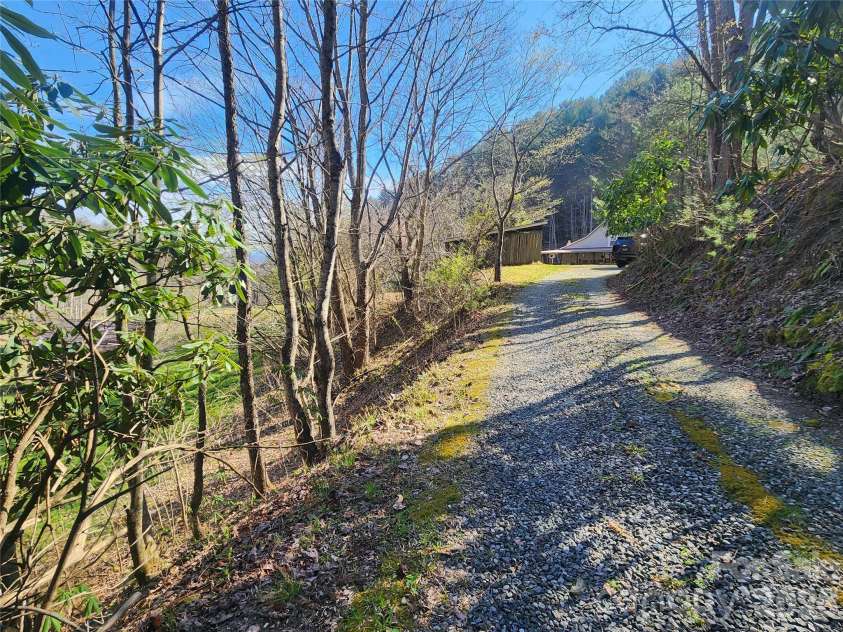 1025 Chandler Cove Road, Marshall, NC 28753.  MLS# CAR4360590, YatesRealty ID 14282. 