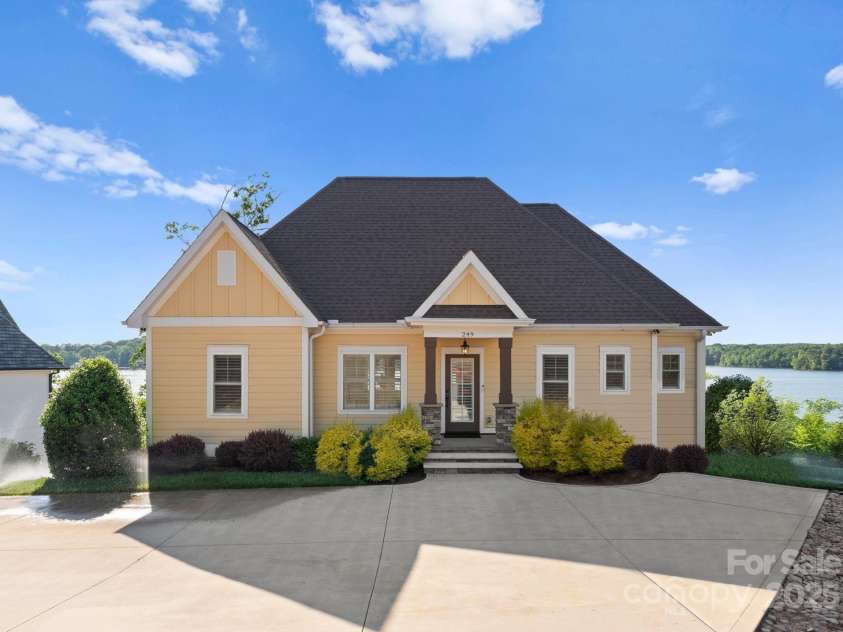 249 Landing Trail, Mount Gilead, NC 27306.  MLS# CAR4253440, YatesRealty ID 14282. 