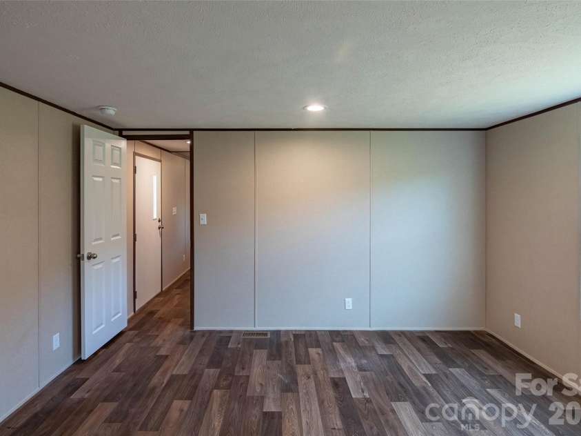 482 Jm Lovelace Road, Ellenboro, NC 28040.  MLS# CAR4370067, YatesRealty ID 14284. 