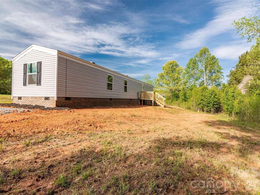 482 Jm Lovelace Road, Ellenboro, NC 28040.  MLS# CAR4370067, YatesRealty ID 14284. 