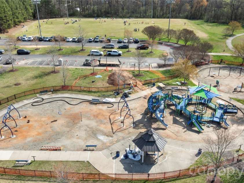 1135 Fieldstone Road, Mooresville, NC 28115.  MLS# CAR4351019, YatesRealty ID 14285. 