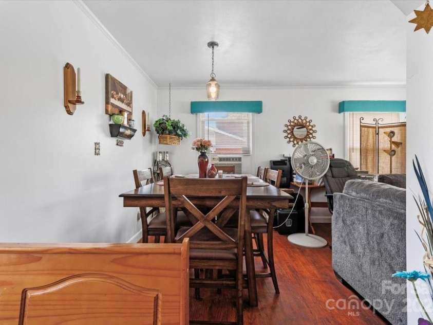 175 Neita Drive, Salisbury, NC 28147.  MLS# CAR4243753, YatesRealty ID 14287. Dining area