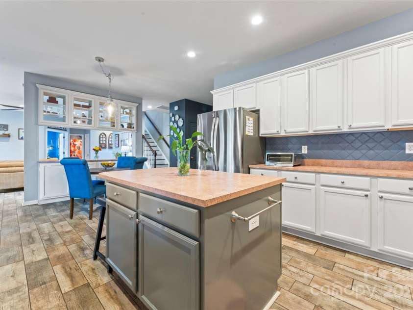 125 Wendover Trace, Mooresville, NC 28117.  MLS# CAR4251435, YatesRealty ID 14288. 