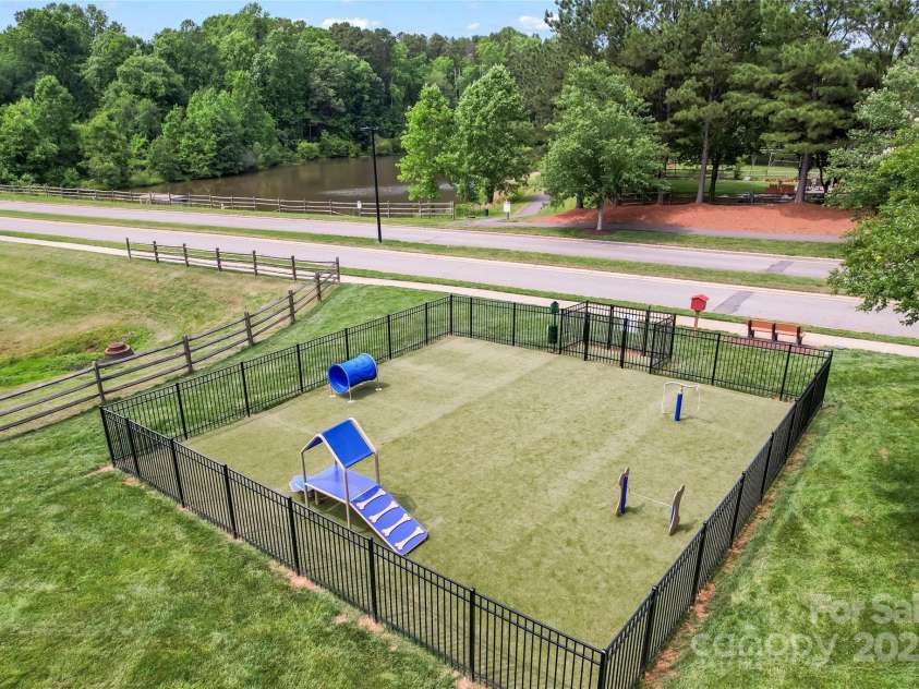 125 Wendover Trace, Mooresville, NC 28117.  MLS# CAR4251435, YatesRealty ID 14288. 