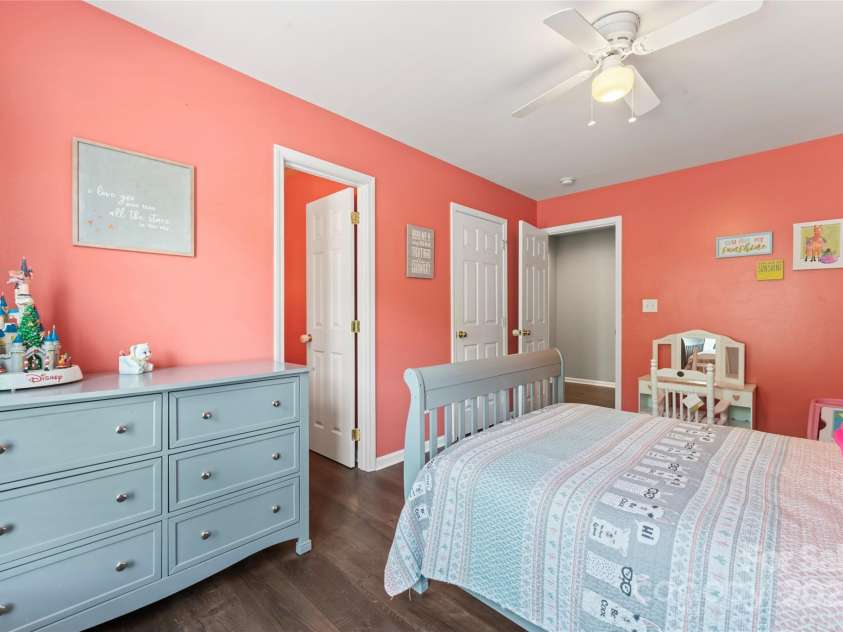 125 Wendover Trace, Mooresville, NC 28117.  MLS# CAR4251435, YatesRealty ID 14288. 