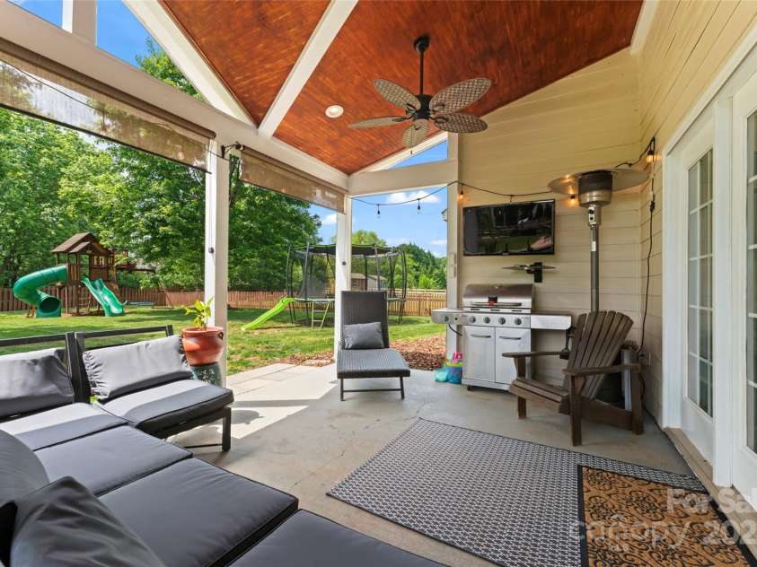 125 Wendover Trace, Mooresville, NC 28117.  MLS# CAR4251435, YatesRealty ID 14288. 