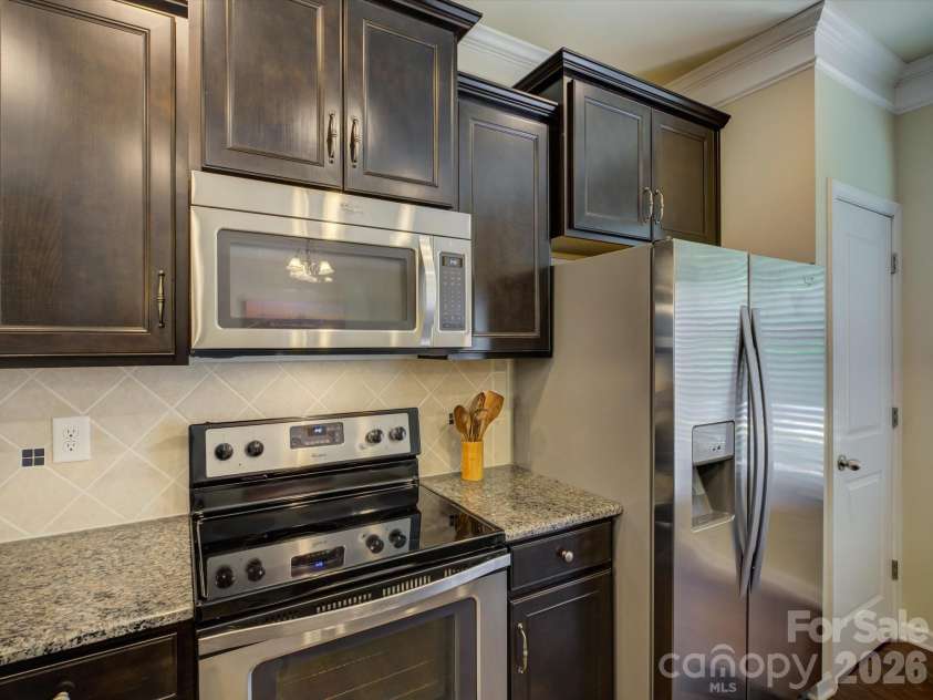 1912 Aston Mill Place, Charlotte, NC 28273.  MLS# CAR4367491, YatesRealty ID 14288. 