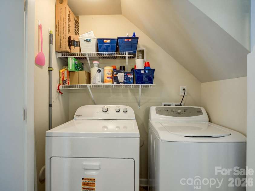 1912 Aston Mill Place, Charlotte, NC 28273.  MLS# CAR4367491, YatesRealty ID 14288. 