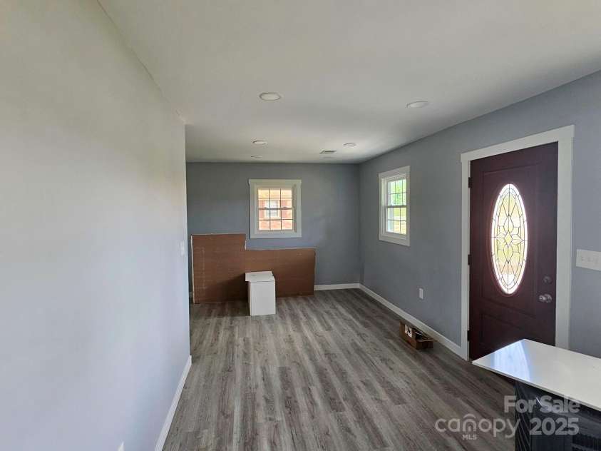 126 Lowry Street, Chester, SC 29706.  MLS# CAR4228708, YatesRealty ID 1429. 