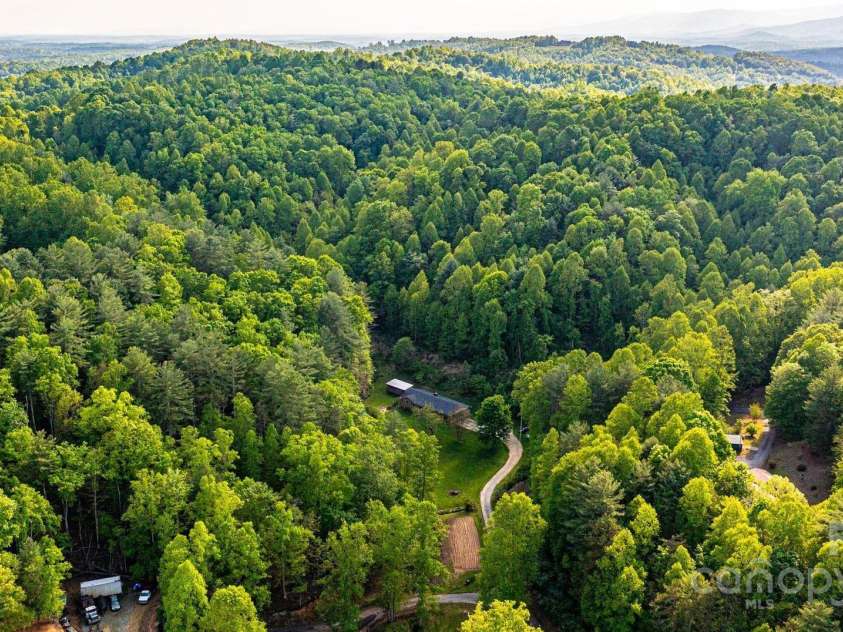 1300 Math Place, Lenoir, NC 28645.  MLS# CAR4249666, YatesRealty ID 14290. 