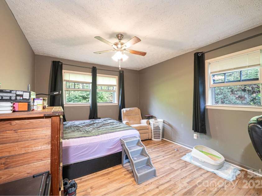 1300 Math Place, Lenoir, NC 28645.  MLS# CAR4249666, YatesRealty ID 14290. 