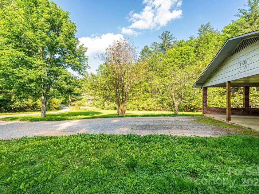 1300 Math Place, Lenoir, NC 28645.  MLS# CAR4249666, YatesRealty ID 14290. 