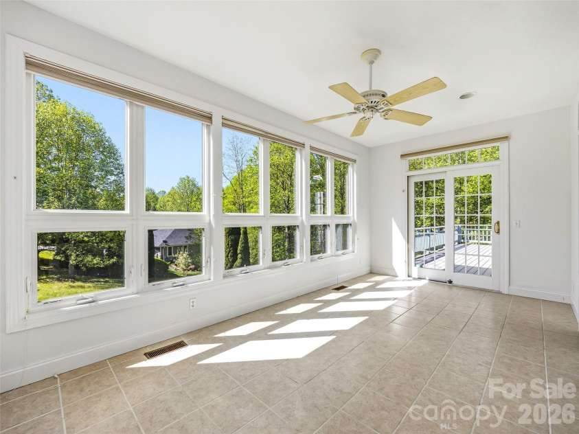 35 Stonecrest Court, Flat Rock, NC 28731.  MLS# CAR4370036, YatesRealty ID 14291. 