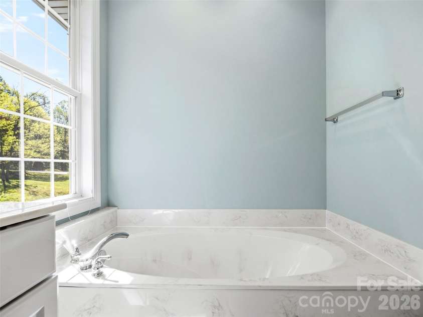35 Stonecrest Court, Flat Rock, NC 28731.  MLS# CAR4370036, YatesRealty ID 14291. 