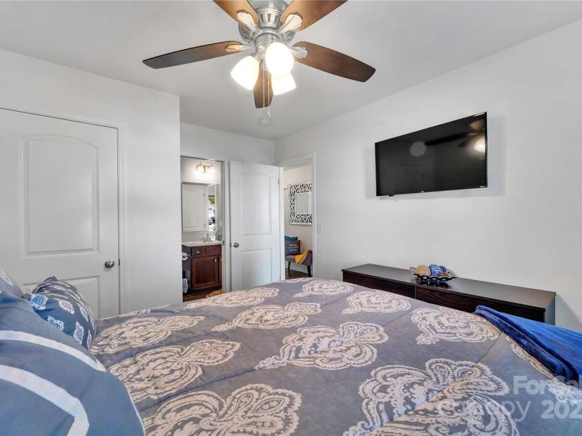 3578 Saddlebrook Drive, Midland, NC 28107.  MLS# CAR4252772, YatesRealty ID 14291. First floor bedroom perfect for overnight visitors.