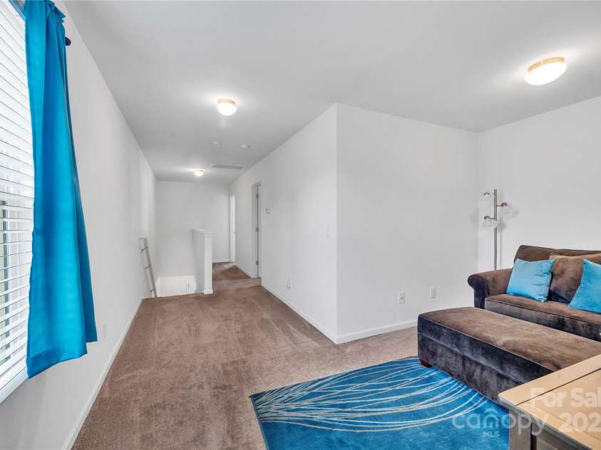 3578 Saddlebrook Drive, Midland, NC 28107.  MLS# CAR4252772, YatesRealty ID 14291. Quaint loft area to rest and relax.