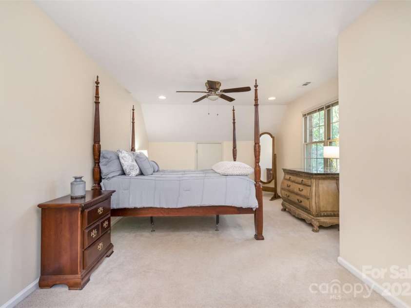 119 Lakenheath Lane, Matthews, NC 28105.  MLS# CAR4241430, YatesRealty ID 14292. Bonus room/Fifth bedroom upper level