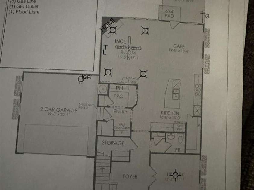 607 Southstone Drive, Matthews, NC 28104.  MLS# CAR4346375, YatesRealty ID 14292. 