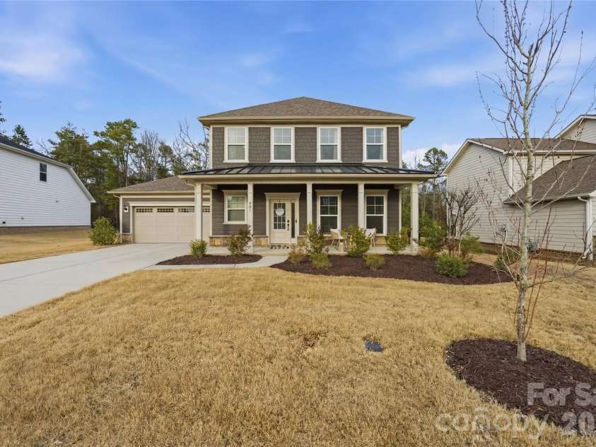 607 Southstone Drive, Matthews, NC 28104.  MLS# CAR4346375, YatesRealty ID 14292. Actual representation