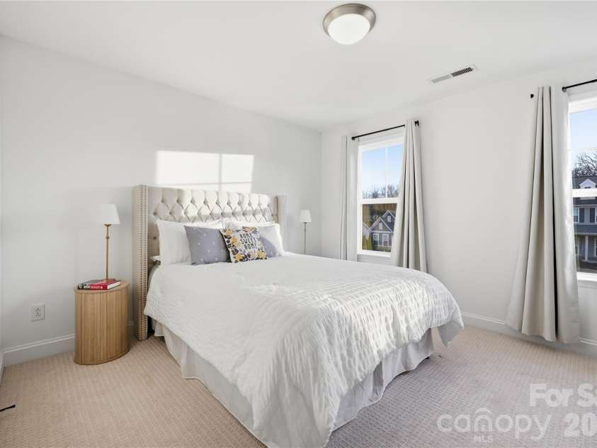 607 Southstone Drive, Matthews, NC 28104.  MLS# CAR4346375, YatesRealty ID 14292. BEDROOM 2