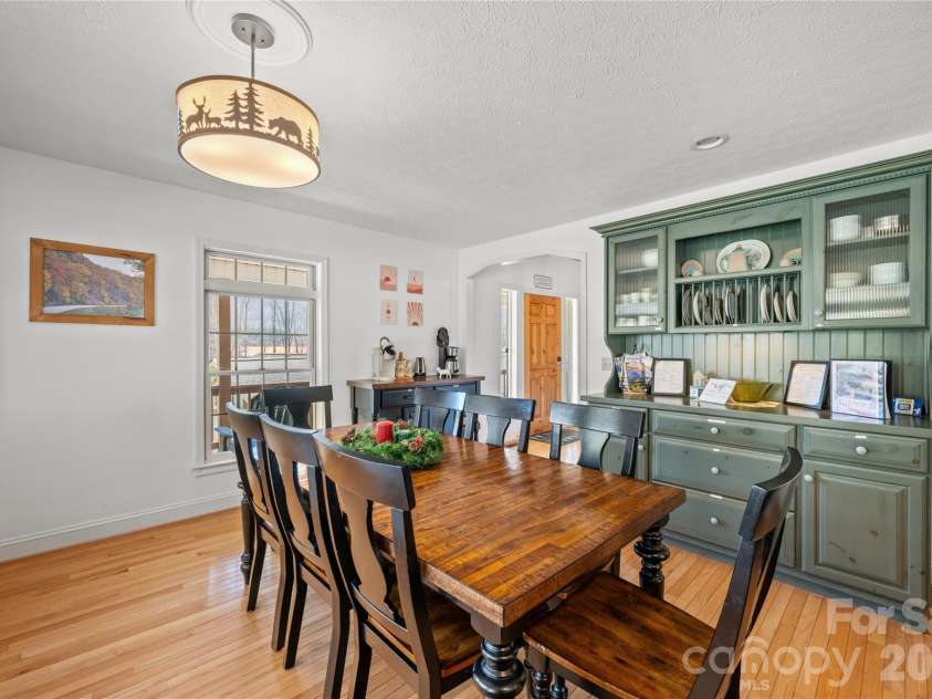 60 Rolling Lane, Maggie Valley, NC 28751.  MLS# CAR4360328, YatesRealty ID 14293. 