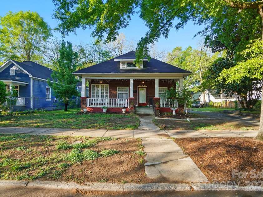 247 Park Avenue, Charlotte, NC 28203.  MLS# CAR4246095, YatesRealty ID 14294. 