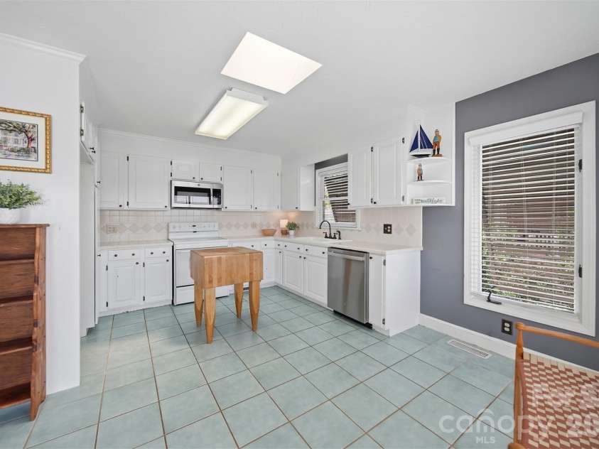 351 Kirkpatrick Road, Taylorsville, NC 28681.  MLS# CAR4367808, YatesRealty ID 14294. 