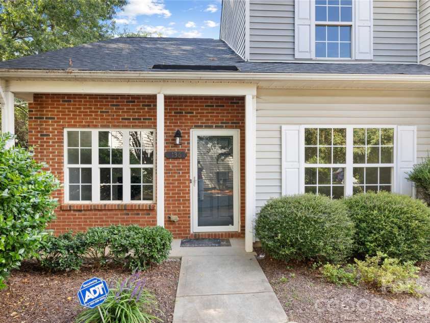 136 Mangum Circle, Mooresville, NC 28117.  MLS# CAR4372603, YatesRealty ID 14295. 