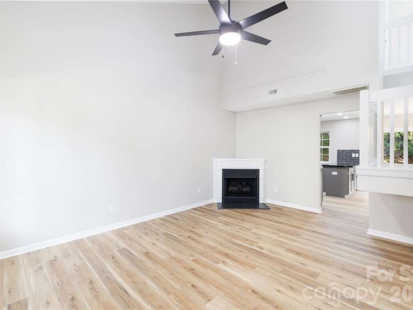 136 Mangum Circle, Mooresville, NC 28117.  MLS# CAR4372603, YatesRealty ID 14295. 