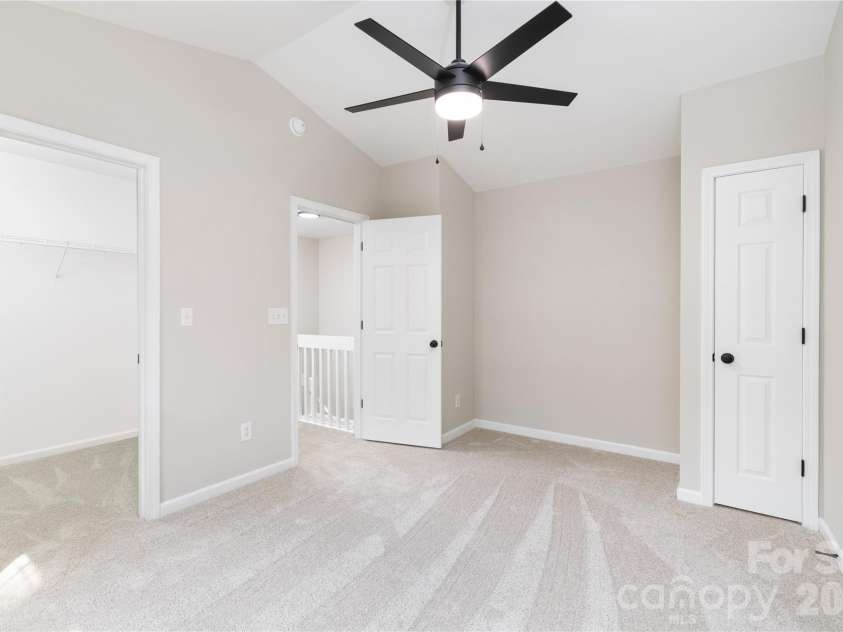 136 Mangum Circle, Mooresville, NC 28117.  MLS# CAR4372603, YatesRealty ID 14295. 