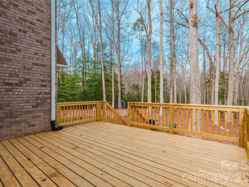 321 Forbes Court, Clover, SC 29710.  MLS# CAR4300918, YatesRealty ID 14296. 