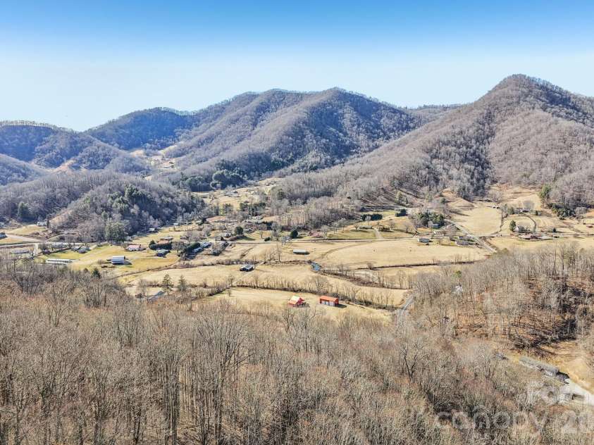 530 Wilson Cove Road, Canton, NC 28716.  MLS# CAR4345782, YatesRealty ID 14297. 