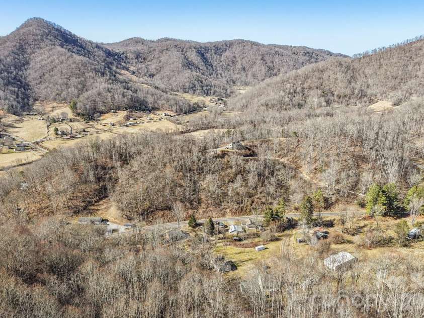 530 Wilson Cove Road, Canton, NC 28716.  MLS# CAR4345782, YatesRealty ID 14297. 