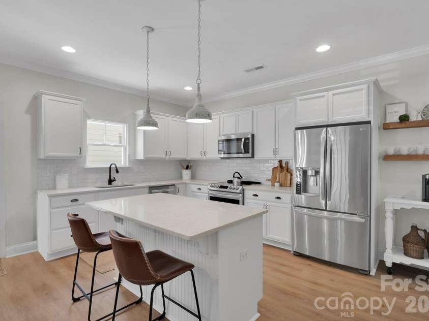 7526 Fairway Villa Circle, Denver, NC 28037.  MLS# CAR4363901, YatesRealty ID 14298. 