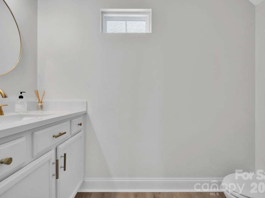 7526 Fairway Villa Circle, Denver, NC 28037.  MLS# CAR4363901, YatesRealty ID 14298. 