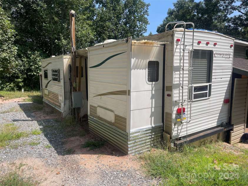 214 Whittier Heights Road, Whittier, NC 28789.  MLS# CAR4160891, YatesRealty ID 143. 