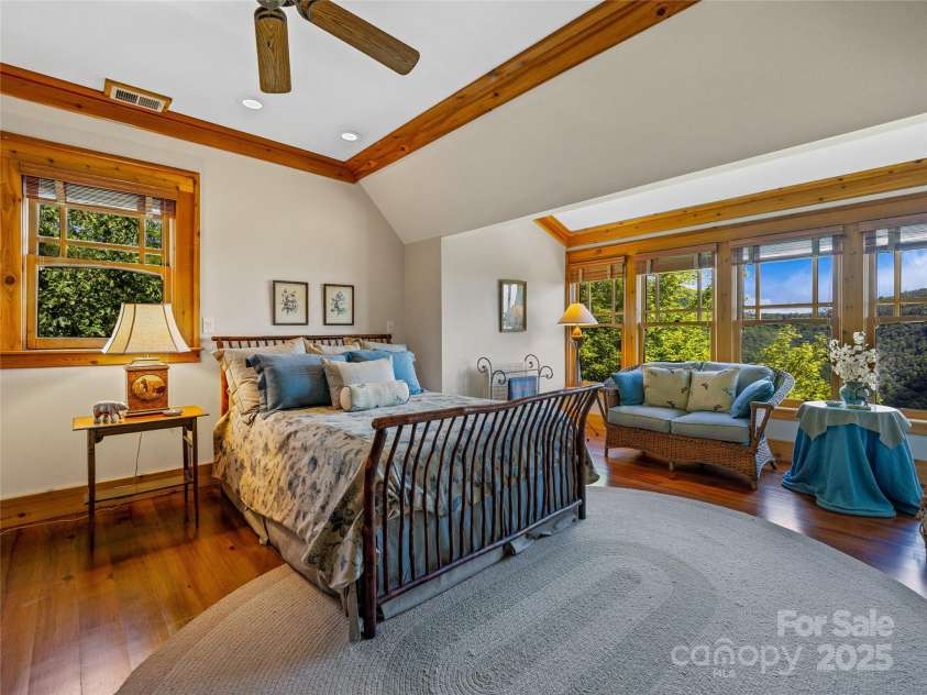 770 Meadow Ridge Drive, Lake Toxaway, NC 28747.  MLS# CAR4287231, YatesRealty ID 143. 