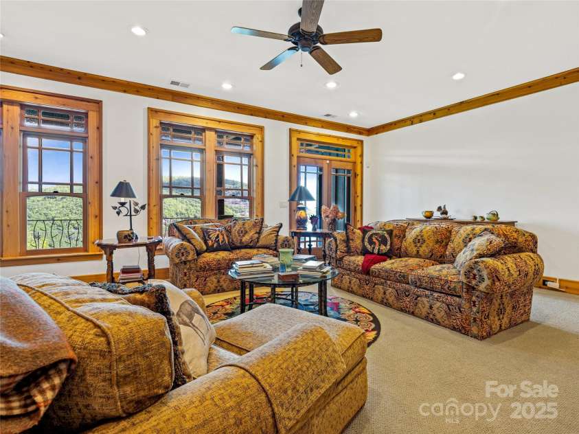 770 Meadow Ridge Drive, Lake Toxaway, NC 28747.  MLS# CAR4287231, YatesRealty ID 143. 