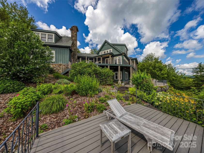 770 Meadow Ridge Drive, Lake Toxaway, NC 28747.  MLS# CAR4287231, YatesRealty ID 143. 