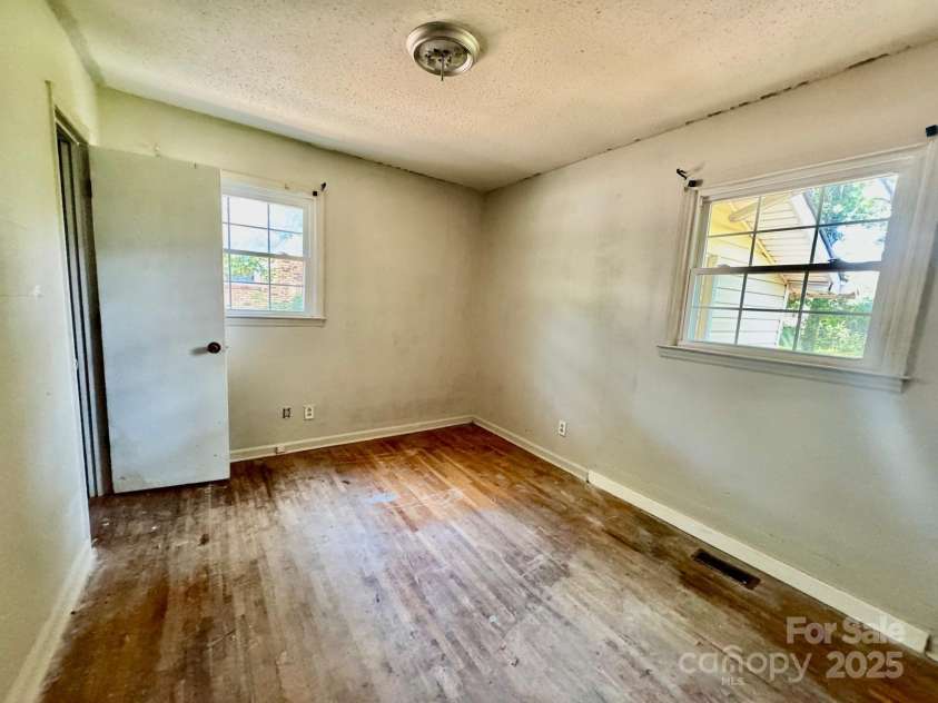 1025 Jones Avenue Extension, Rock Hill, SC 29730.  MLS# CAR4277658, YatesRealty ID 1430. 