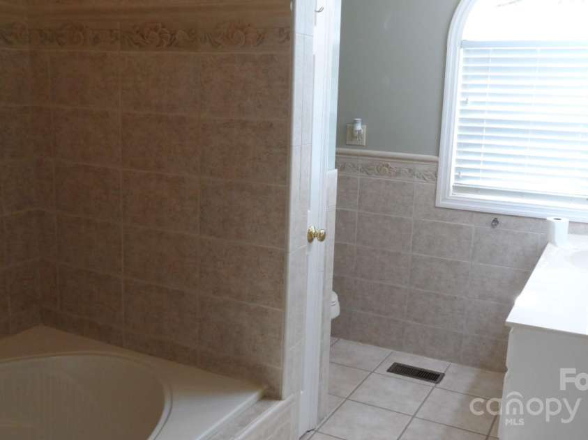 917 Zeline Avenue, Valdese, NC 28690.  MLS# CAR4228522, YatesRealty ID 1430. Primary Bathroom